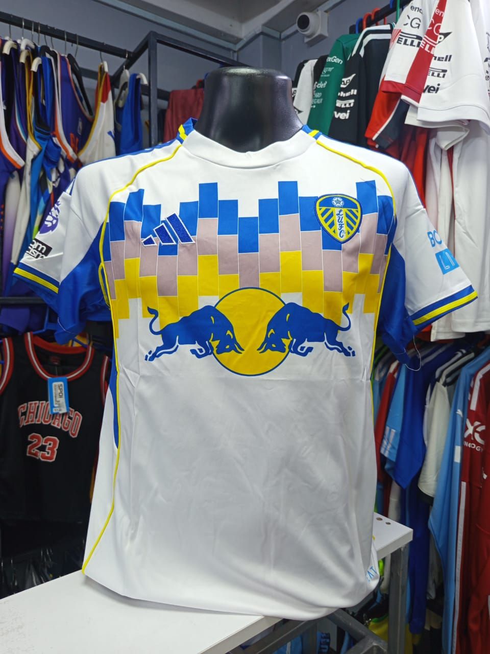 Leeds Home Kit 25/26